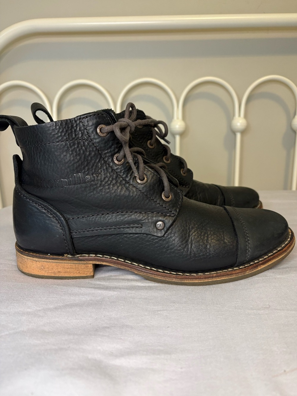 Caterpillar CAT Black Leather Cap Toe Lace Up Boots Men’s 10